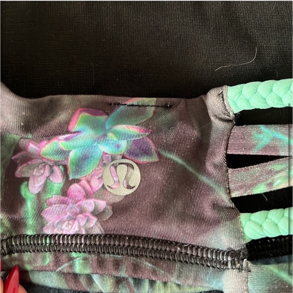 lululemon tie sports bra - Picture 3 of 3